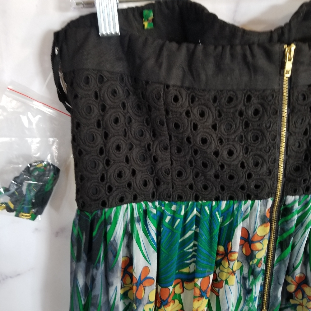 LINE & DOT Babydoll Tube Dress - Picture 3 of 12